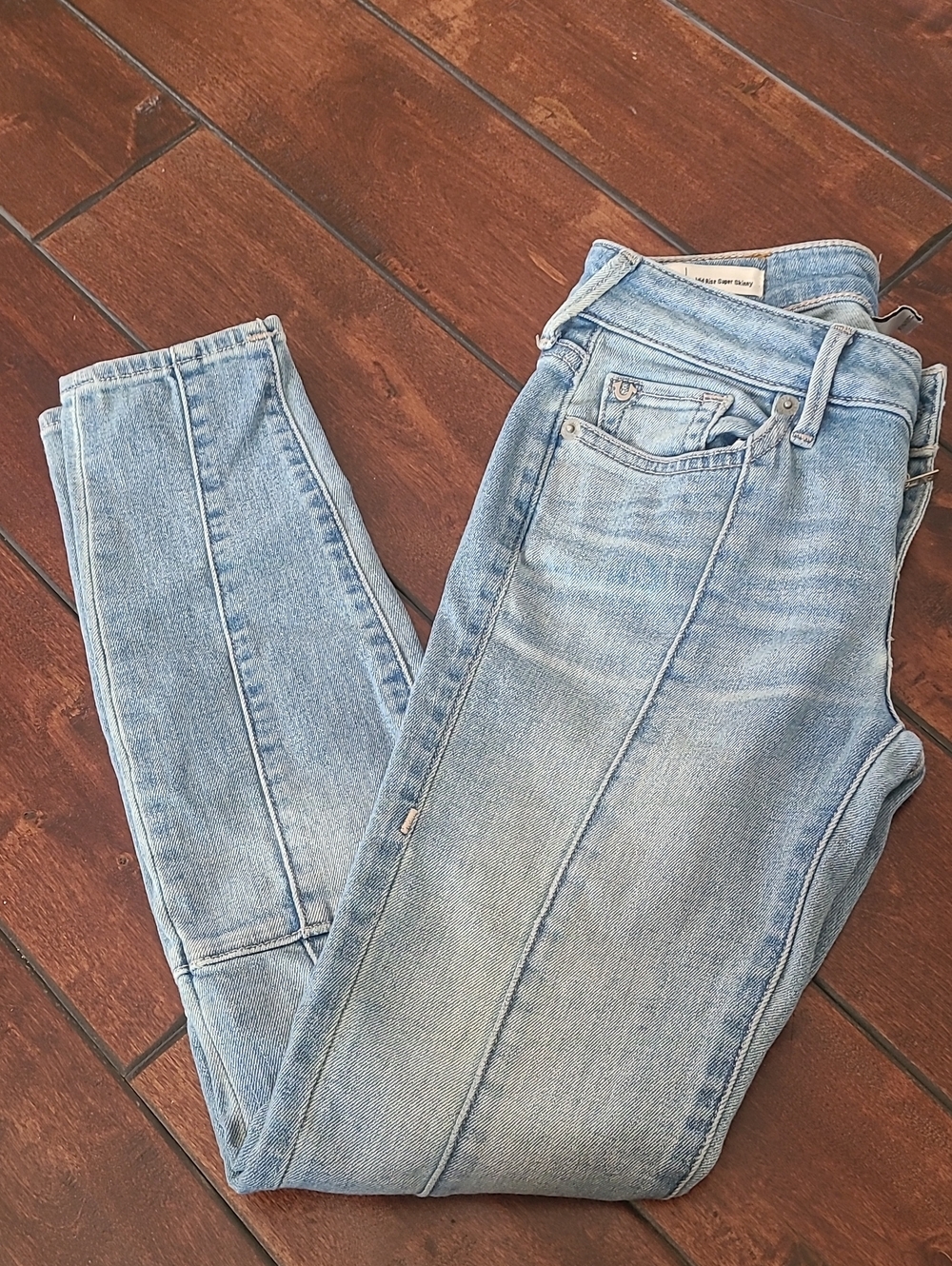 True Religion Halle Mid Rise Super Skinny Light Blue Women’s Jeans Size 24